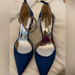 Badgley mischka brand blue heels size 10